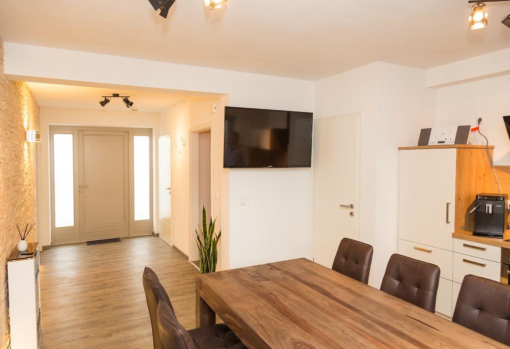 Apartment Yachthafen Waren Exterior foto