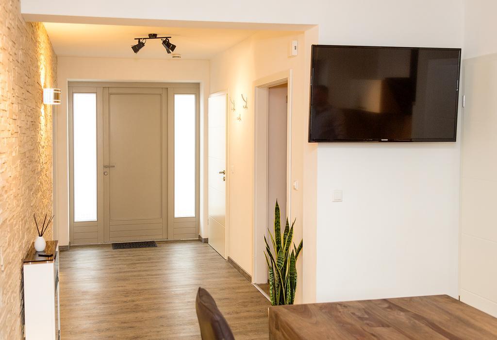Apartment Yachthafen Waren Exterior foto
