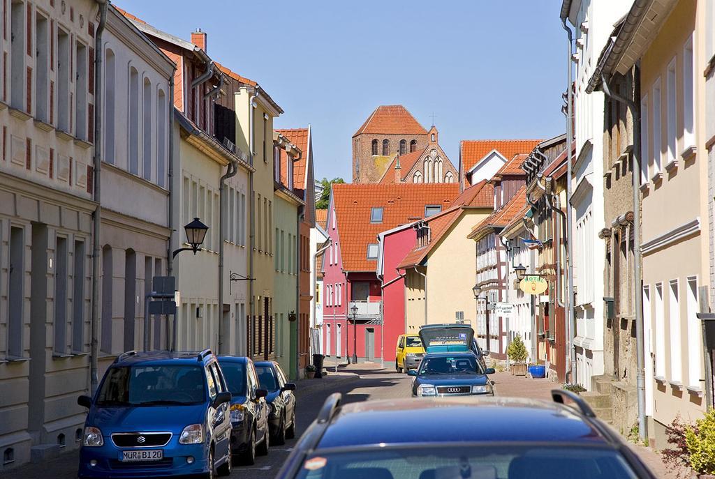 Apartment Yachthafen Waren Exterior foto
